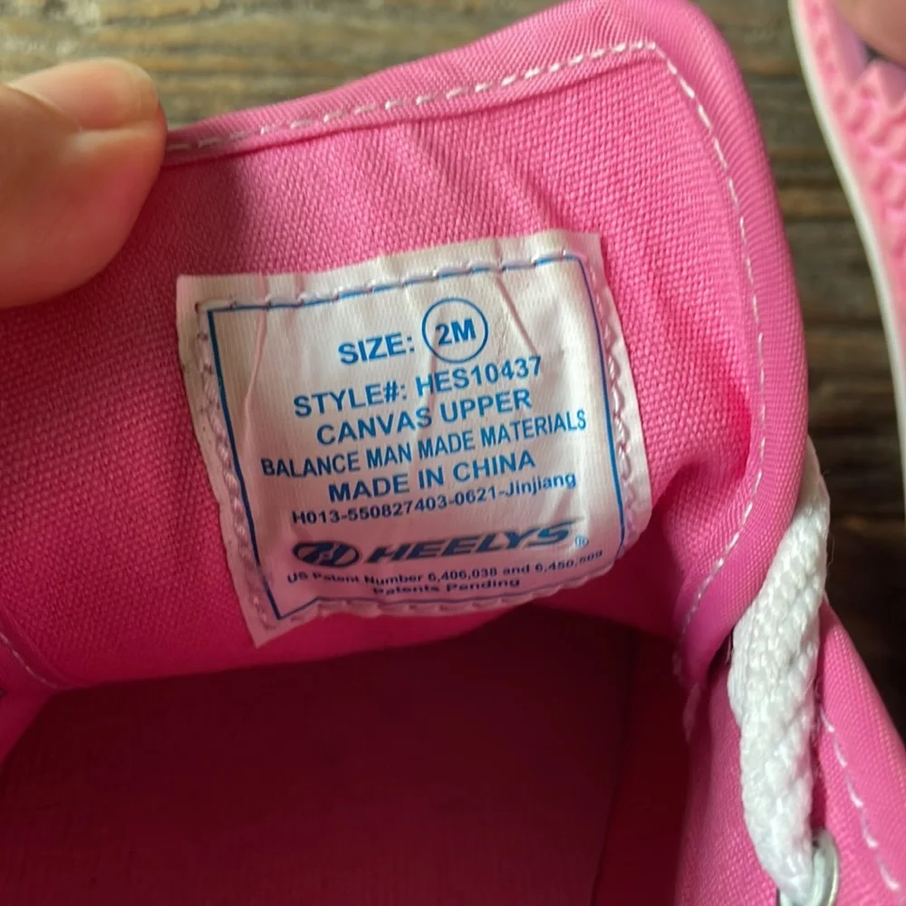 Heelys pink canvas sneakers‎ EUC size 2